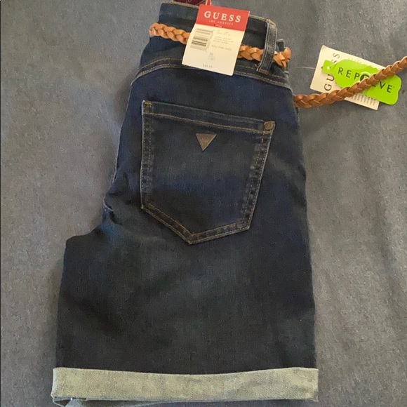 NWT Guess Jean Shorts Size 26 - Picture 3 of 5